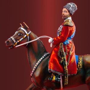 Император Николай II на коне