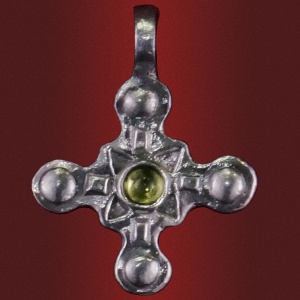 Крест «Агиос» с камнем