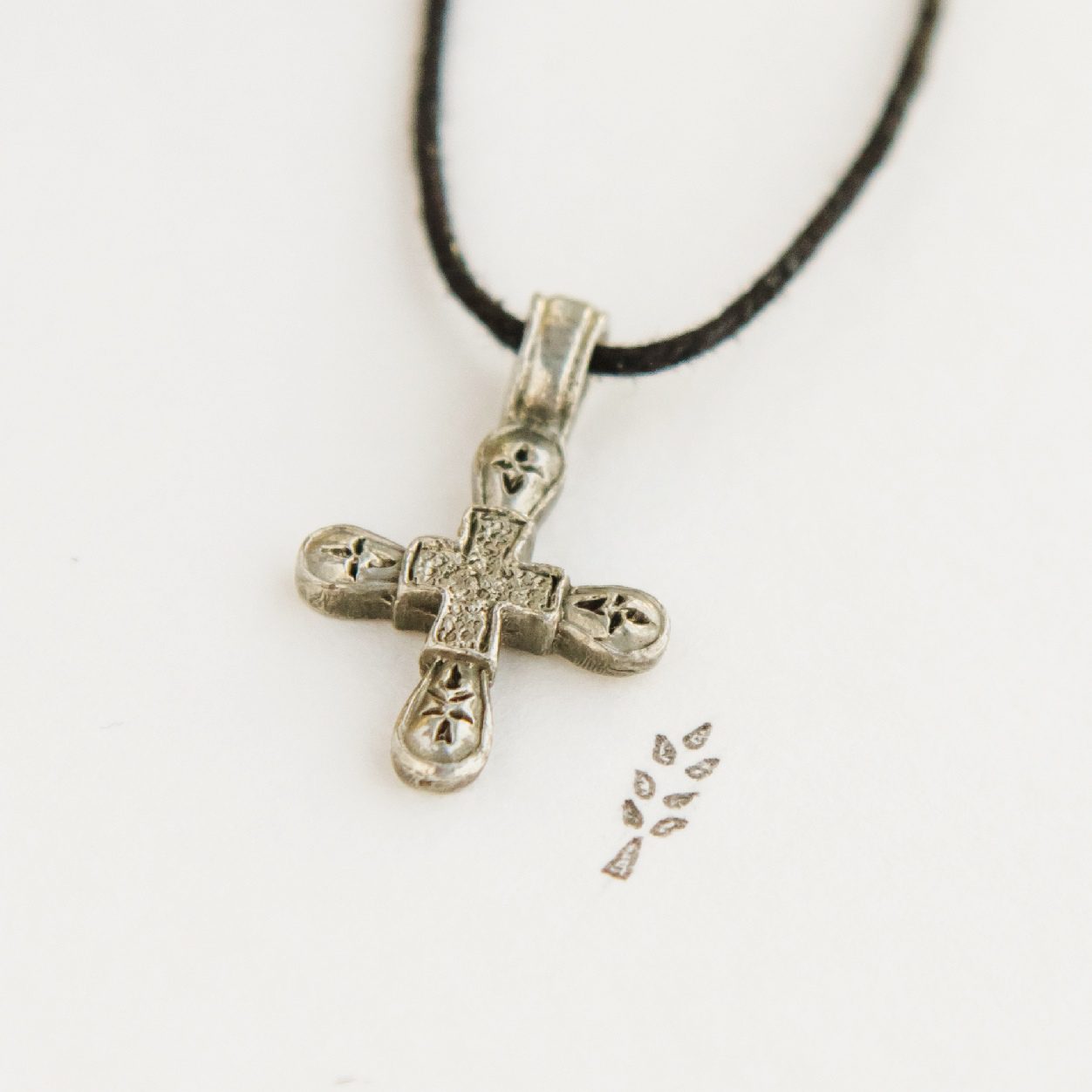 Нательный крестик "Хлеб насущный" - Чернение Нательный крестик "Хлеб насущный" - Чернение