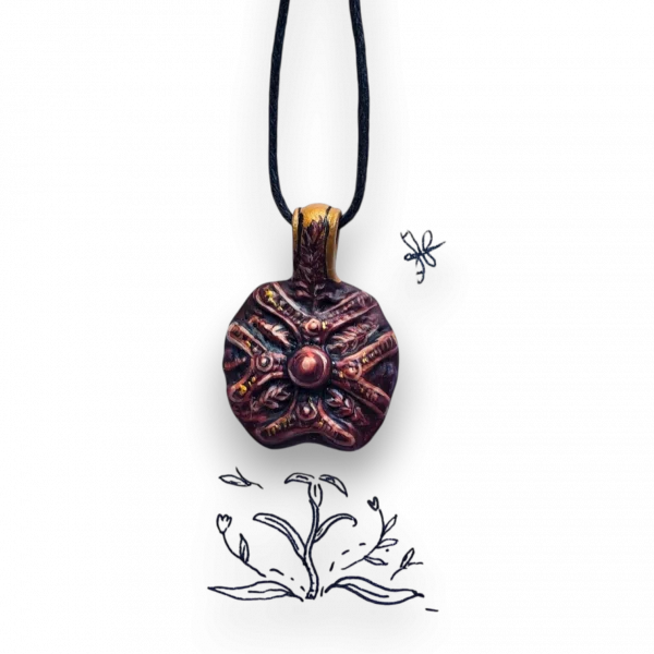 Медальон "Пикра" - Авторская роспись