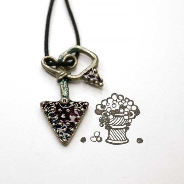 Медальон "Виноград" - Эмаль