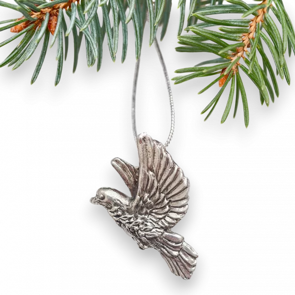 Медальон "Голубь мира" - Чернение